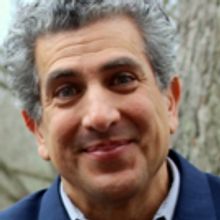 Photo Flash: Frank Ferrante Visits Former Home of George S. Kaufman in Bucks County a