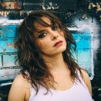 VIDEO: Watch Becky Warren's 'The Drake Motel' Video Video