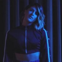 VIDEO: Cassadee Pope Debuts New Music Video for TAKE YOU HOME Video