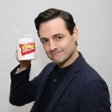 Wake Up With BWW 2/18: MCP Presents THE SCARLET PIMPERNEL Tonight, and More!