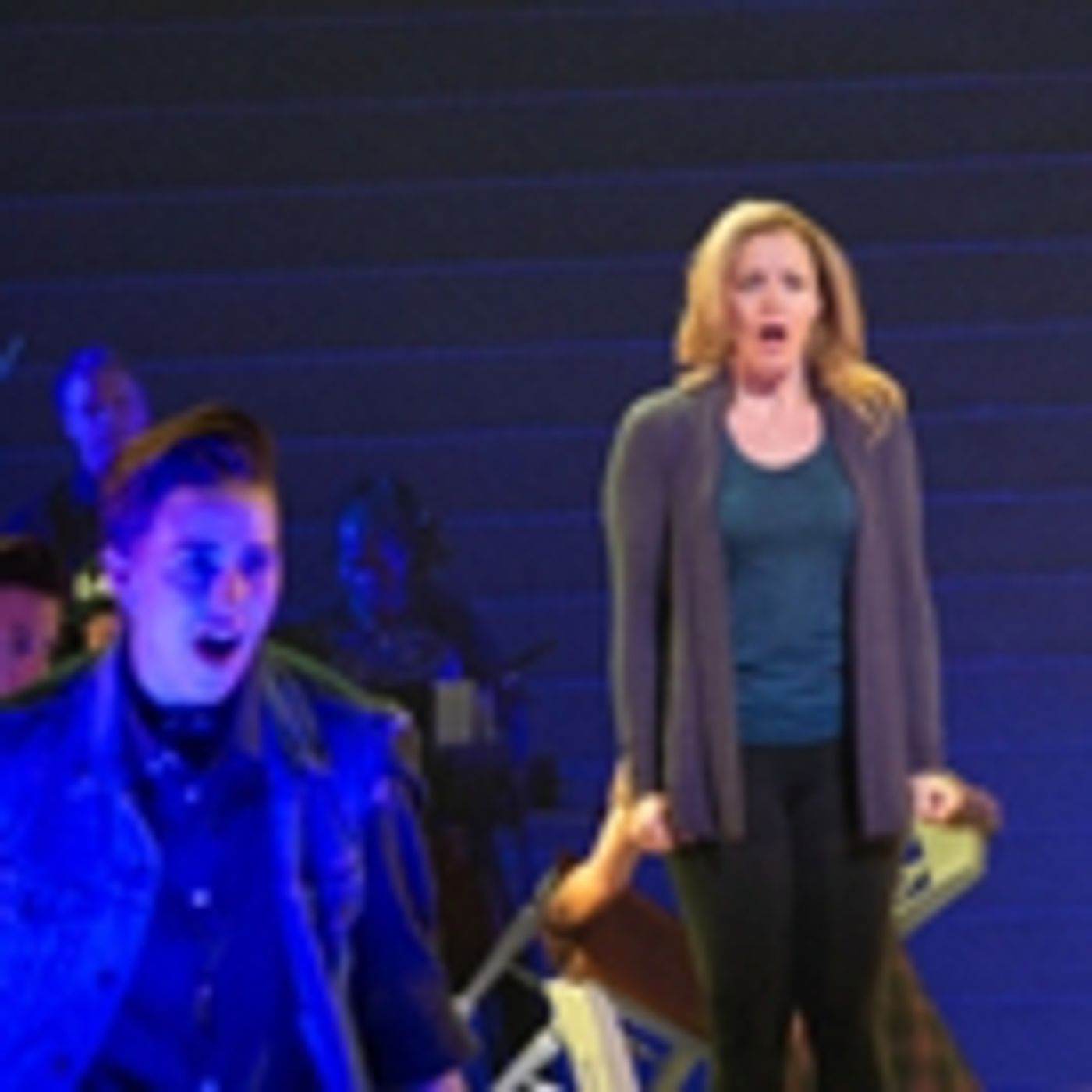 Wake Up With BWW 2/13: BE MORE CHILL Begins Previews, and More!  Image