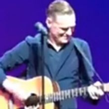 VIDEO: Bryan Adams Hits The Stage At PRETTY WOMAN To Celebrate 300 Performances