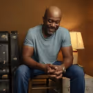 Darius Rucker to Receive Humanitarian Award at Music Biz 2019
