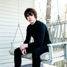 Jake Bugg Brings Unplugged Performance to Parr Hall