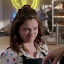 VIDEO: The CW Shares CRAZY EX-GIRLFRIEND 'I Can Work With You' Promo
