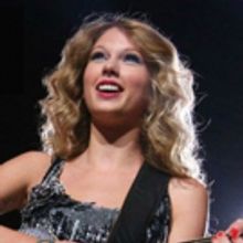 Carrie St. Louis, Colton Ryan, and More Sing Taylor Swift at Feinstein's/54 Below