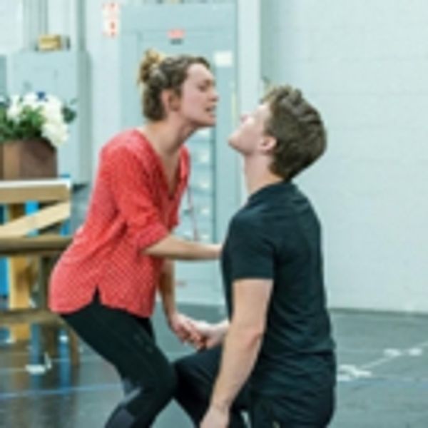 VIDEO: Go Inside Rehearsals of Drury Lane Theatre's MAMMA MIA! - Chicago Theater Video