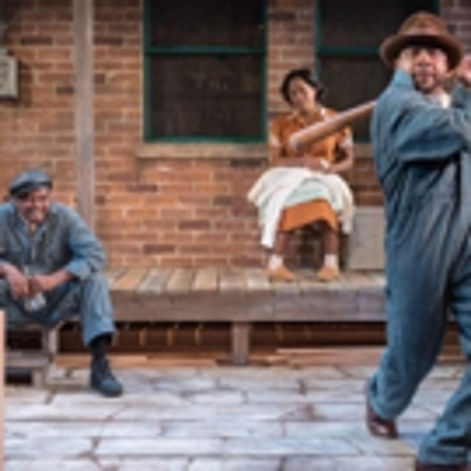 BWW Review: Portland Playhouse Combines Award-Winning Director, Stellar Cast for Outs