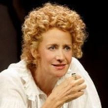 BWW Review:  Janet McTeer Speaks The Speeches Ever So Trippingly in Theresa Rebeck's BERNHARDT/HAMLET