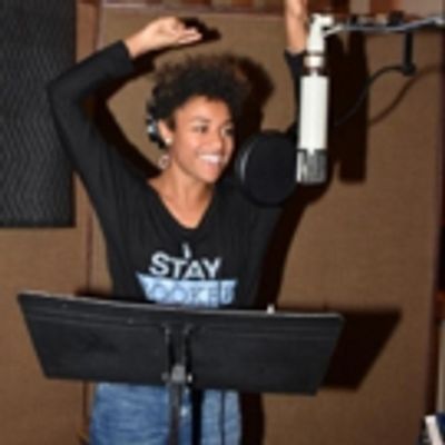 Exclusive Photo Coverage: Ariana DeBose and the Cast of SUMMER Disco Into the Holidays for Carols For A Cure!