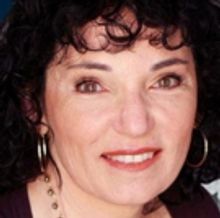 Choreographer Janet Roston Makes MOVES Everybody Wants To Dance To