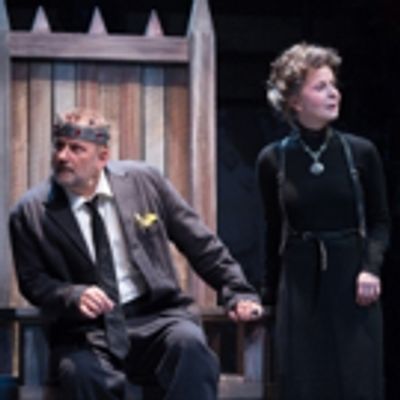 Photo Flash: First Look at Folger Shakespeare&#039;s KING JOHN