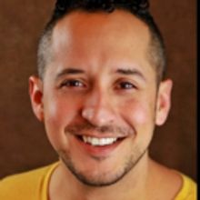 Seth Tucker To Star In I AM MY OWN WIFE At Phoenix Theatre