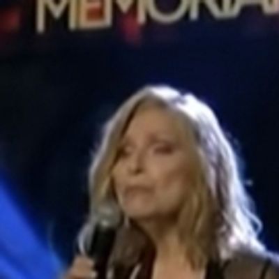 VIDEO: Keep The Music Playing with Roslyn Kind's Daytime Emmy Awards In Memoriam Performance