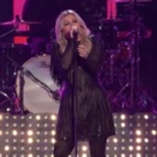 VIDEO: Watch Kelly Clarkson Perform AMERICAN WOMAN at the 2018 CMT Music Awards