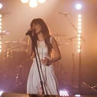 VIDEO: Daya Performs 'New' on LATE LATE SHOW Video