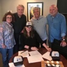 Donna Ulisse Signs With Billy Blue Records