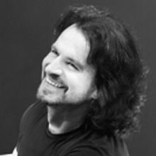 Yanni to Bring World Tour to the Van Wezel This Spring