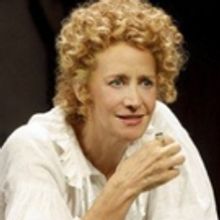 Review Roundup: The Critics Weigh In on BERNHARDT/HAMLET on Broadway
