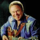 'Roy Clark's Celebration Of Life' Memorial To Be Held Wednesday