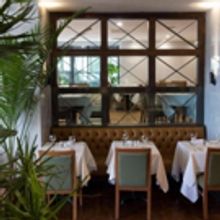 BWW Review:  TUDOR CITY STEAKHOUSE for Distinctive and Creative Dining