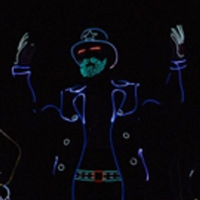 Photo Flash: THE ILLUSIONISTS Bring Holiday Magic to Broadway