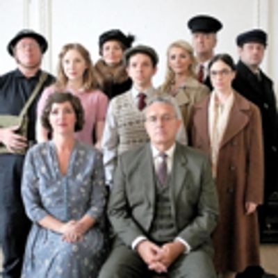 Photo Flash: First Look Of Full Cast In Costume For Premiere Of BY THE WATERS OF LIVERPOOL