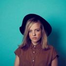 Indie Songstress Sarah Burton Releases New Single SMILING FOR THE CAMERA