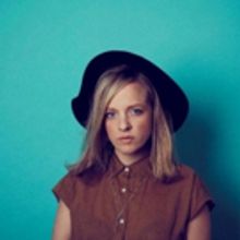 Indie Songstress Sarah Burton Releases New Single SMILING FOR THE CAMERA