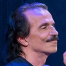 BWW Review:  PURE YANNI Takes Up Residence at The Lunt-Fontanne