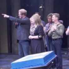 VIDEO: COME FROM AWAY Celebrates 100 Performances in Toronto