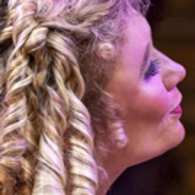 Photo Flash: Chicago Shakespeare Theater Presents NELL GWYNN