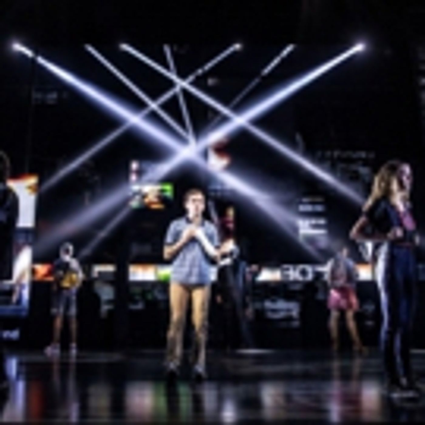 Wake Up With BWW 11/30: Michelle Williams Begins Performances in ONCE ON THIS ISLAND, and More!  Image