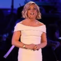 VIDEO: Jane Krakowski Sings BEAUTY AND THE BEAST At The Hollywood Bowl Video