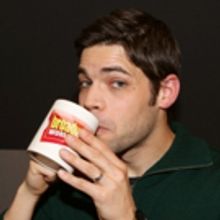 Wake Up With BWW 4/18: HILLARY AND CLINTON Opens, Christie Brinkley Returns to CHICAG