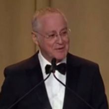 VIDEO: HAMILTON Biographer Ron Chernow Takes on Trump at the White House Corresponden