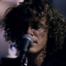 Trevor Dahl Performs Stripped Down 'No Promises' In New 'Tiny Room' Video Series