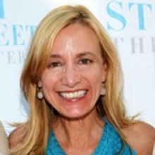 Bay Street Theater Celebrates Executive Director Tracy Mitchell's 10 Year Anniversary