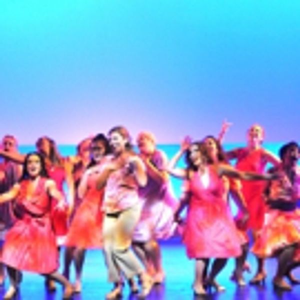 BWW Review: MAMMA MIA! at the Centrepointe Theatre - Ottawa, Ontario Photo