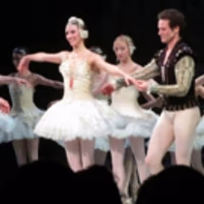 BWW Dance Review: American Ballet Theatre's SWAN LAKE, June 21, 2018.