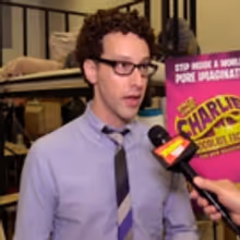TV: CHARLIE AND THE CHOCOLATE FACTORY Tour Cast Talks What Makes This Show So…