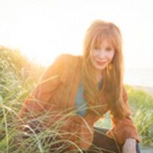 The Green Room 42 Presents Andrea Wolff's Newest Cabaret 'I Can't Trace Time'