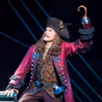 BWW Interview: John Davidson as Captain Hook in FINDING NEVERLAND on Tour