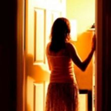 BWW Review: DEMONS OF THE MIND at Blue Raven Theatre