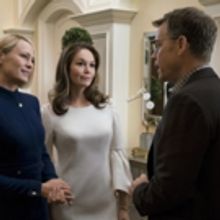 Photo Coverage: First Look at Diane Lane and Greg Kinnear on Season Six of HOUSE OF…