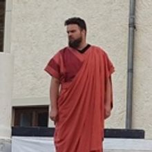 BWW Review: JULIUS CAESAR at Bourglinster Castle