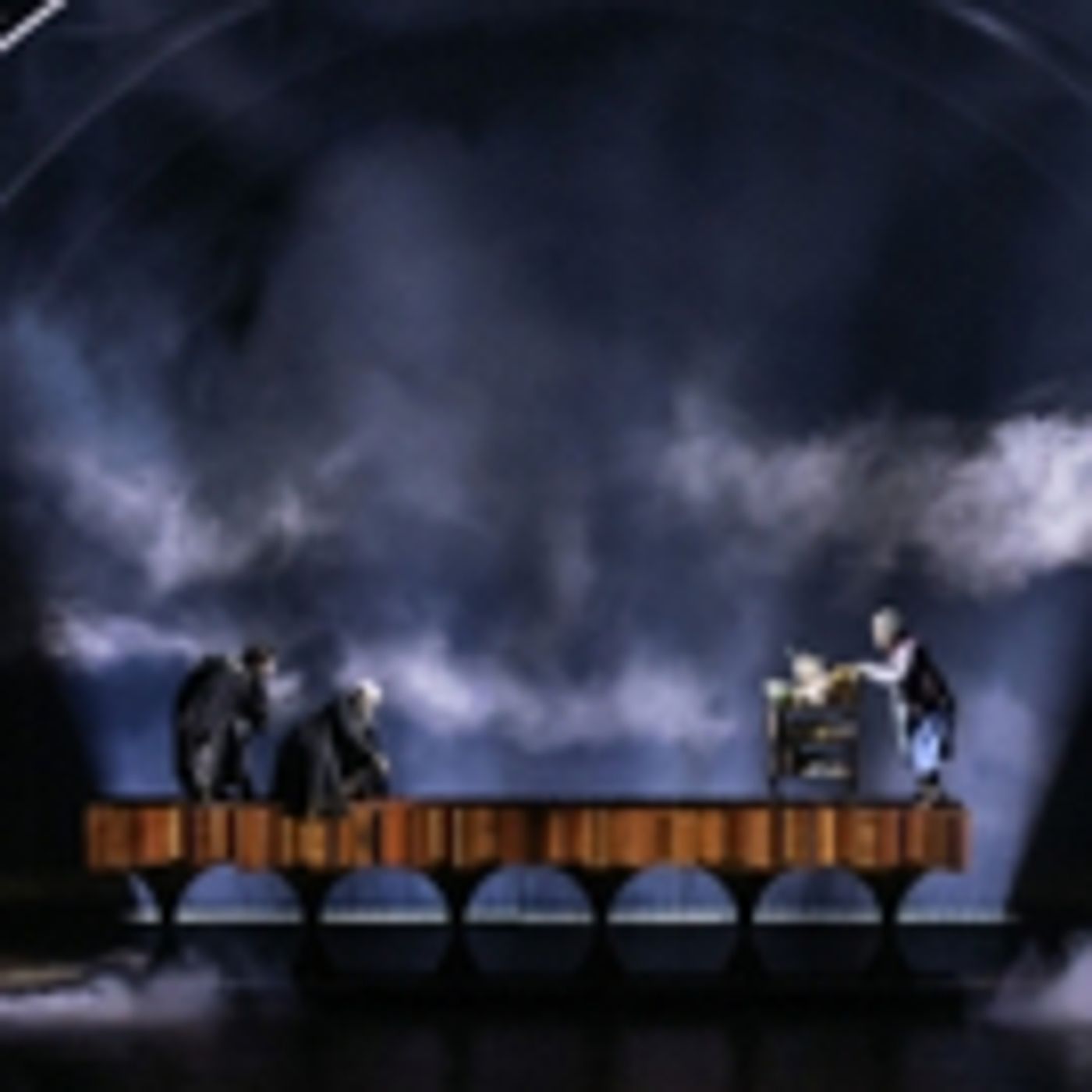 Wake Up With BWW 2/21: FIDDLER ON THE ROOF in Yiddish Opens, and More!  Image