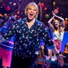 BWW Live Will Chat with ESCAPE TO MARGARITAVILLE's Lisa Howard Tomorrow!