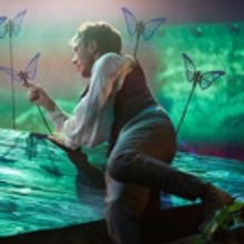 Photo Flash: First Look at THE WIDER EARTH at the Natural History Museum