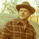 Jason Eady Shares New Song THAT'S ALRIGHT From I TRAVEL ON, Out August 10